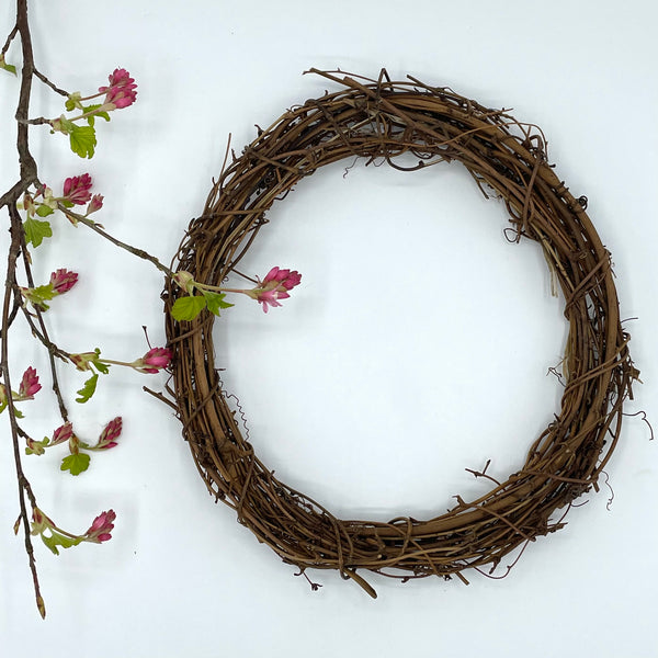 Natural Vine Wreath (25cm)