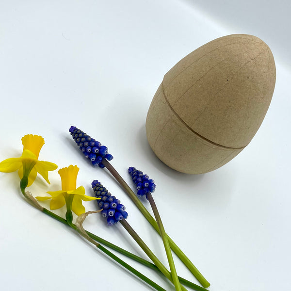 Papier-mâché Plastic-Free Easter Egg